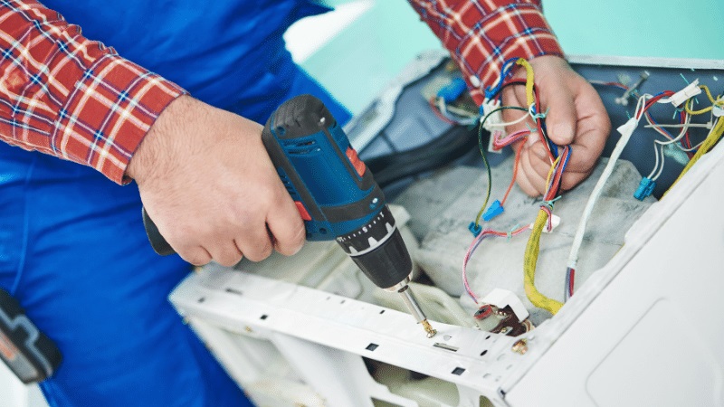 Yenimahalle İmmergas İmmergas çamaşır makinesi kart tamiri – Su almama arızası orijinal parça ile giderildi. - Teknik servis örneği